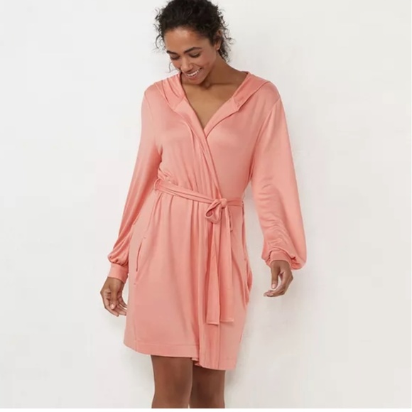 LAST ONE AVAILABLE!! - New Women's LC Lauren Conrad Robe Size XS - Picture 1 of 9